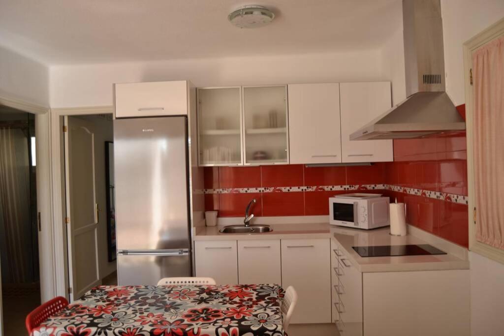Casa Nori - Apartamento A 4 Minutos De La Playa Tías Exterior foto
